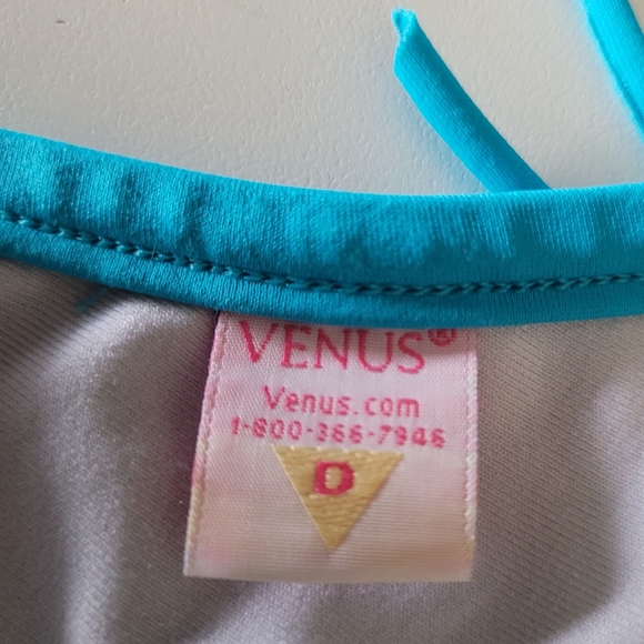 Venus Fringed Halter Bikini Top - Picture 7 of 8